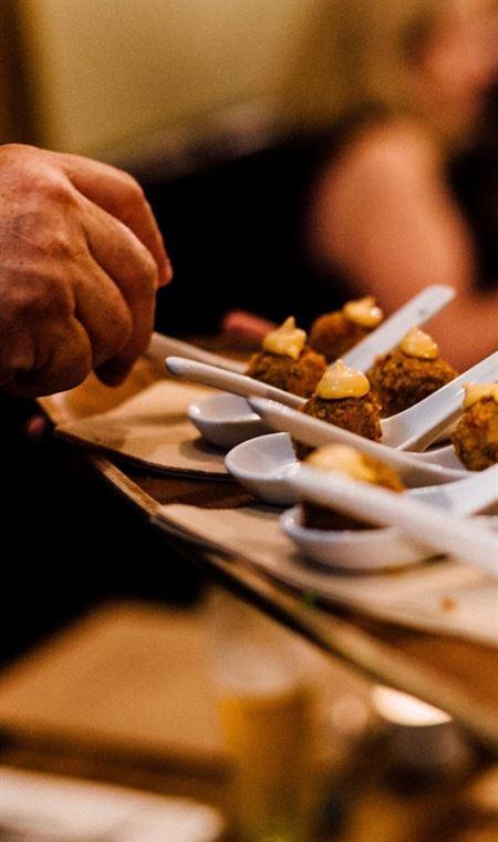 Myrtleford Hotel - Restaurant Gold Coast 4