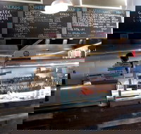 Pita Wrap It - Restaurant Gold Coast