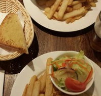 Westmeadows Tavern - Restaurant Gold Coast