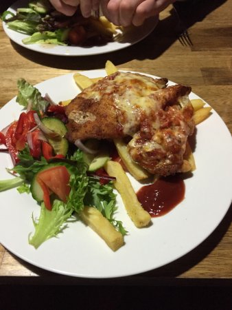 Commercial Hotel Yarraville - Restaurant Gold Coast 0