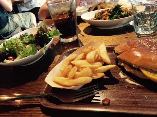 Frankston East VIC Restaurant Gold Coast