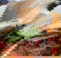 N Lee Bakery - Restaurant Gold Coast