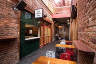 Railway Hotel Warragul