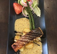 Hughies Cafe and Grill - Restaurant Gold Coast