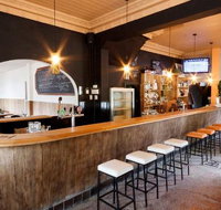 The Bridge Hotel - Restaurant Gold Coast