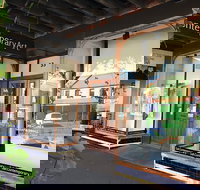 Salt Contemporary Art - Restaurant Gold Coast