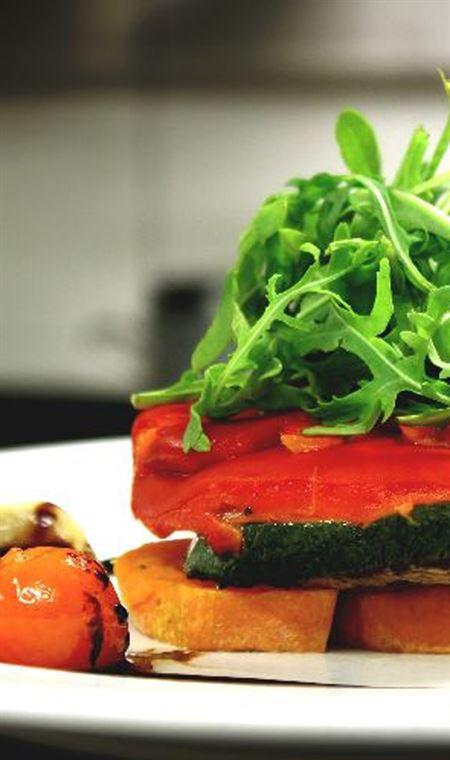 Glen Helen Homestead Lodge - Restaurant Gold Coast 4