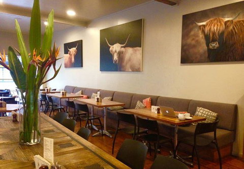 The Shaggy Cow - Restaurant Gold Coast 11