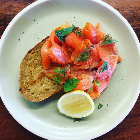 Captain Moonlite - Restaurant Gold Coast 0