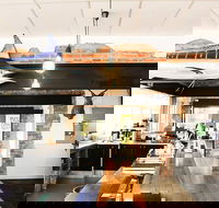 Paynesville Hotel - Restaurant Gold Coast