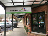 Seasons Cafe