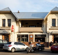 Yarragon Hotel - Restaurant Gold Coast