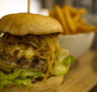 Bonnie Doon Hotel - Bistro Bar - Restaurant Gold Coast