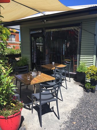 Koroit Succulents & Natives Garden Cafe - Restaurant Gold Coast 0