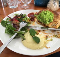 Lake Edge Cafe - Restaurant Gold Coast