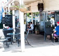Legends on hansen - Restaurant Gold Coast