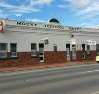 Mount Jeffcott Hotel - Restaurant Gold Coast