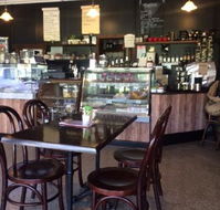 R  T's Bake and Brew - Restaurant Gold Coast