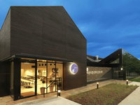 Radius Bar and Grill