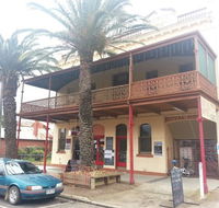 Royal Hotel Dunolly - Restaurant Gold Coast