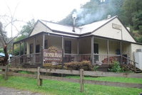 Walhalla Takeaway and Walhalla Restaurant Gold Coast Restaurant Gold Coast