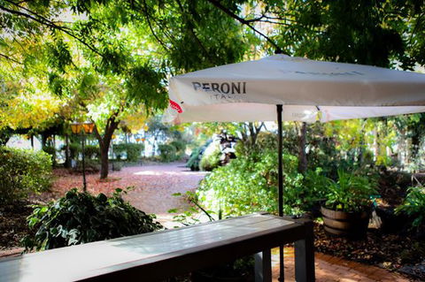 D'Amicos Italian Restaurant & Pizzeria - Restaurant Gold Coast 0