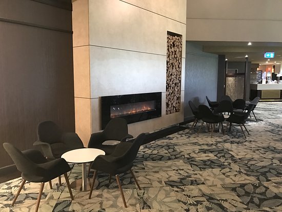 Moolpa ACT Restaurant Gold Coast