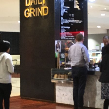 Daily Grind Piccadilly - Restaurant Gold Coast 0