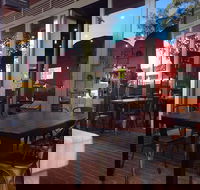 One Clementine Casual Dining - Restaurant Gold Coast