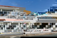 Shoal Bay Country Club