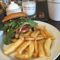 Fare Cravin' cafe