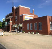 Horse and Jockey Hotel - Restaurant Gold Coast