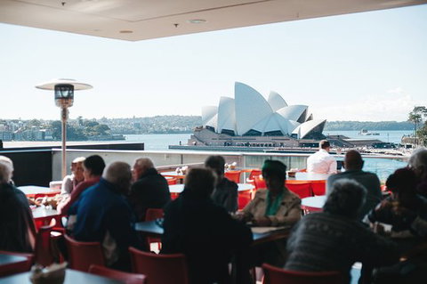 MCA Cafe - Restaurant Gold Coast 0