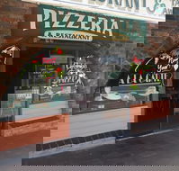Anna  Sam Pizzeria Restaurant - Restaurant Gold Coast