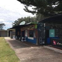 Lakes Beach Cafe