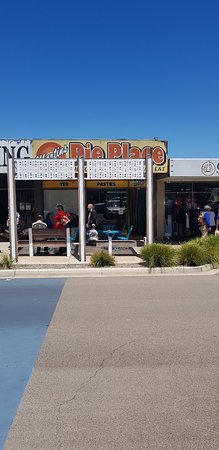 Martins Pie Place - Restaurant Gold Coast 0