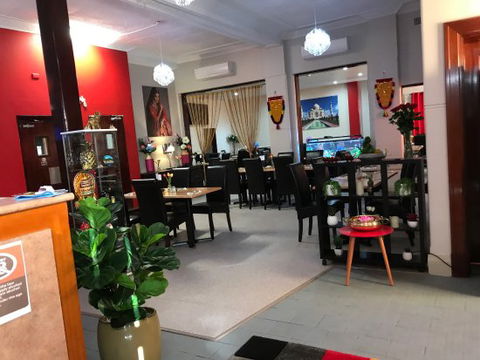 Sadhya Indian Restaurant - Restaurant Gold Coast 0