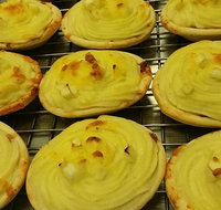 Sutton's Bakery - Restaurant Gold Coast