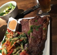 The Family Hotel - Restaurant Gold Coast