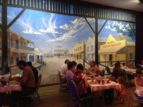 The Outback Shack Bar & Grill - Restaurant Gold Coast 0