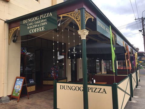 Dungog Pizza - Restaurant Gold Coast 0