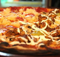 Heat Woodfired Pizza Bar - Restaurant Gold Coast