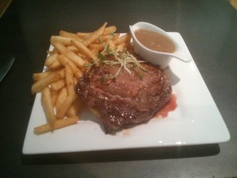 Murrumbidgee Hotel - Restaurant Gold Coast 0