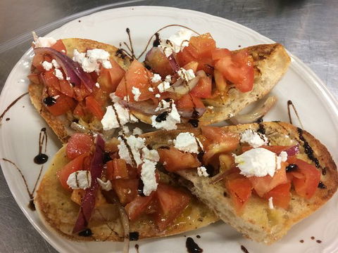 Nobbies Bistro Bar & Grill - Restaurant Gold Coast 0