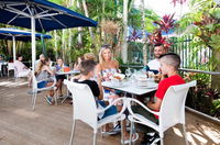 Hastings Point Takeaway and Hastings Point Restaurant Gold Coast Restaurant Gold Coast