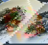 Salamander Tavern Bistro