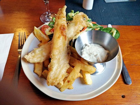 Ellalong Hotel Pizza And Restaurant - Restaurant Gold Coast 0