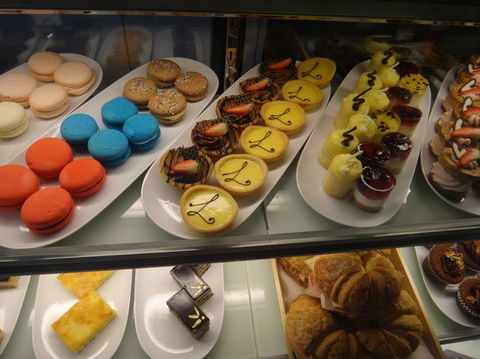 Exquisite Cakes By Lennert - Restaurant Gold Coast 0