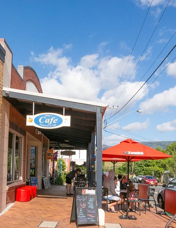 Kings Patisserie And Cafe - Restaurant Gold Coast 0