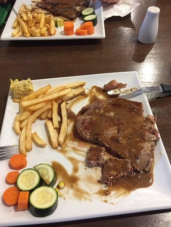 Telegraph Hotel - Restaurant Gold Coast 0